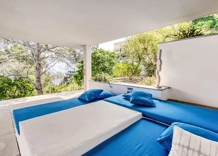 Villa Modern Chill By Interhome