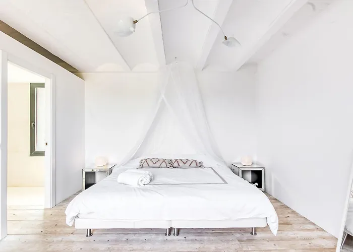 Modern Chill By Interhome *