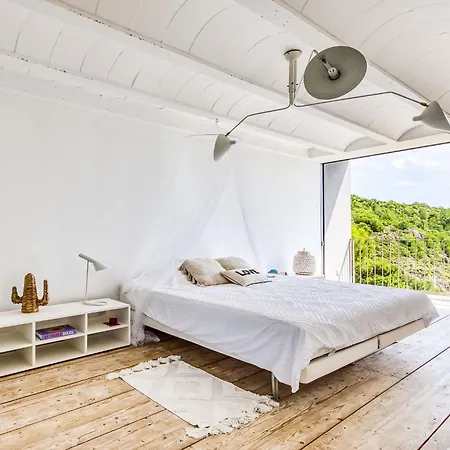 Modern Chill By Interhome